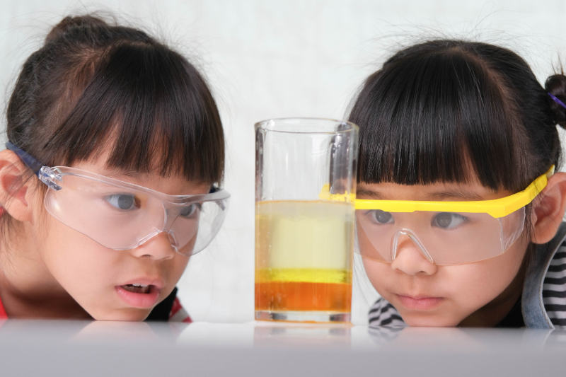 kids experimenting
